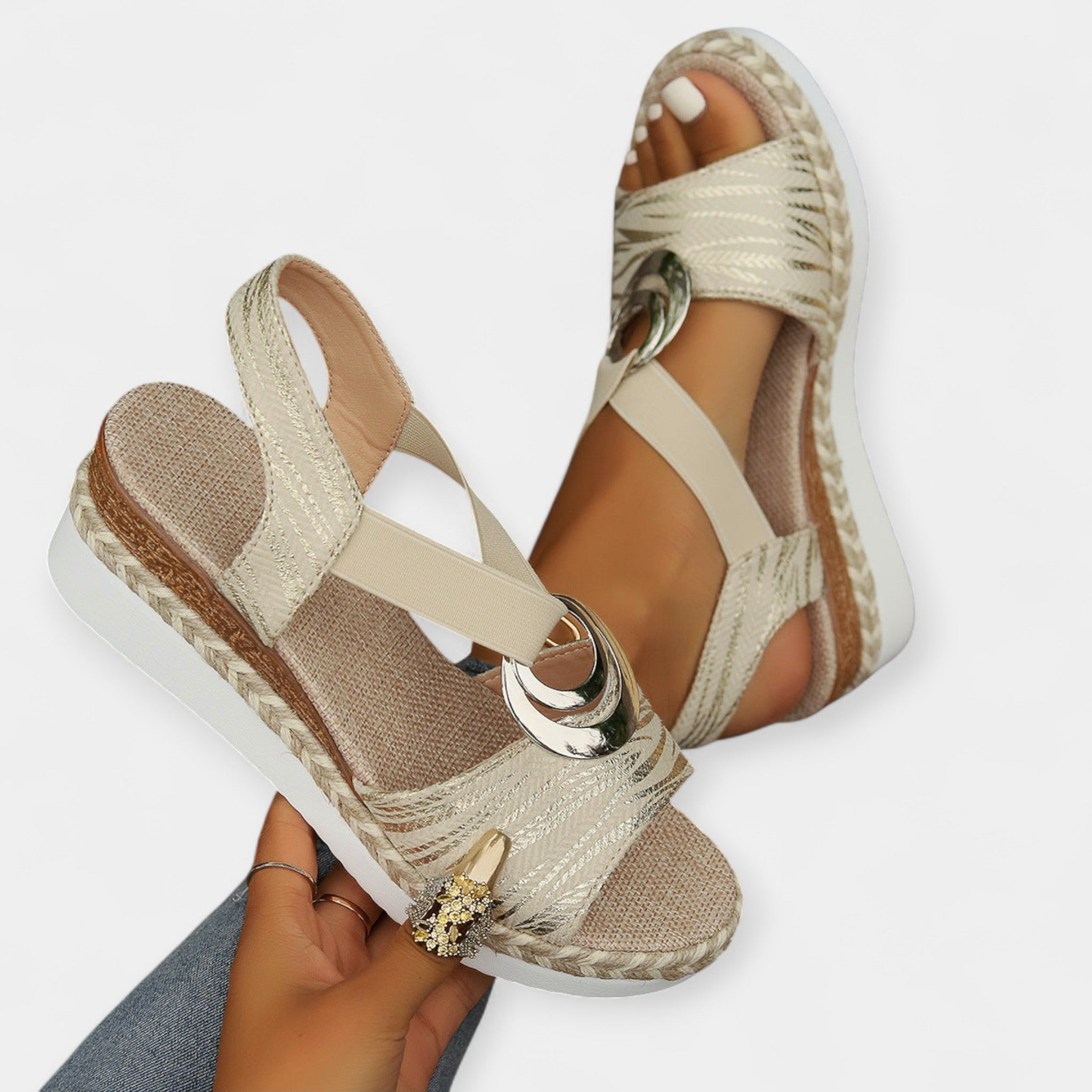 DARIA | Sandale tricotate cu design roman