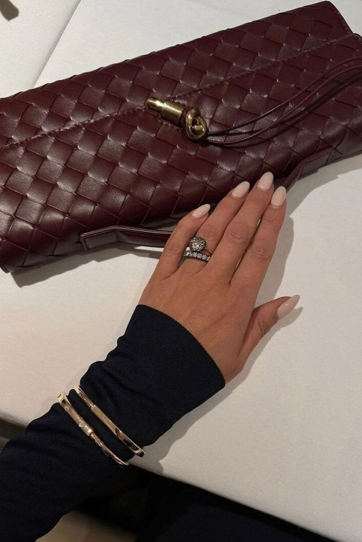 MELANIE | Geantă clutch cu nod auriu