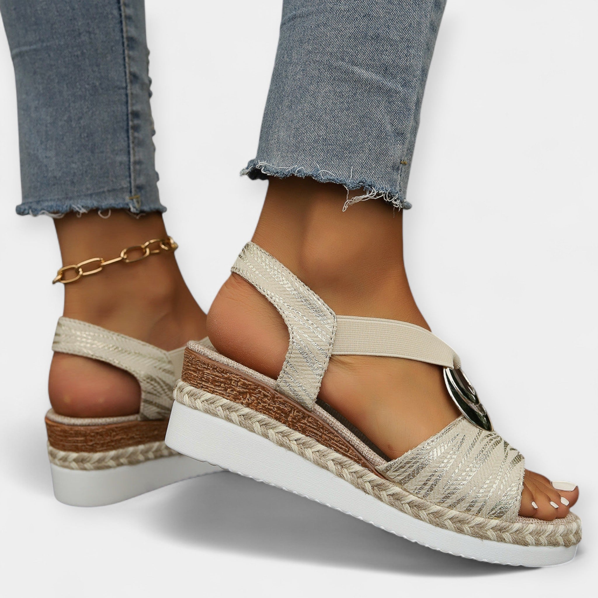 DARIA | Sandale tricotate cu design roman