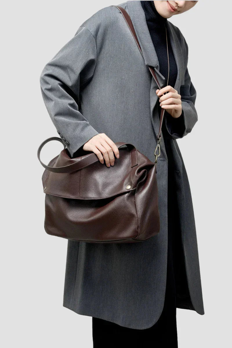 ADRIANA | Geantă hobo din piele moale