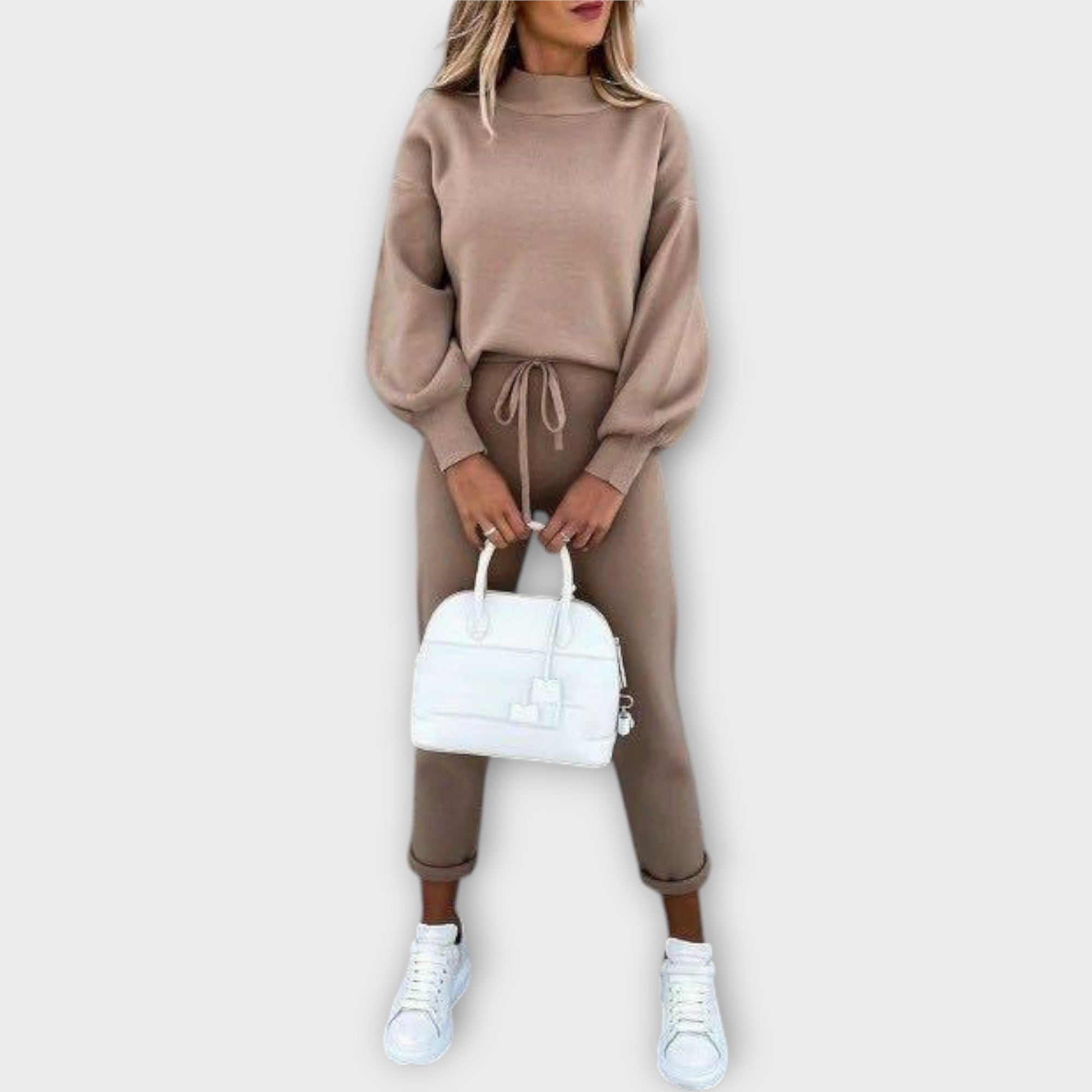 PATRICIA | Set cu design minimalist